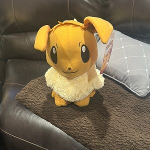 Eevee Pokémon Plushie 18”
